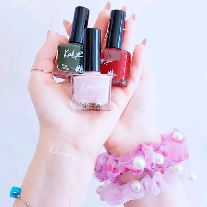Peel Off Nail Polish Set 6 Pcs – Long Lasting Matte Grey & Multicolor Nail Paint Kit