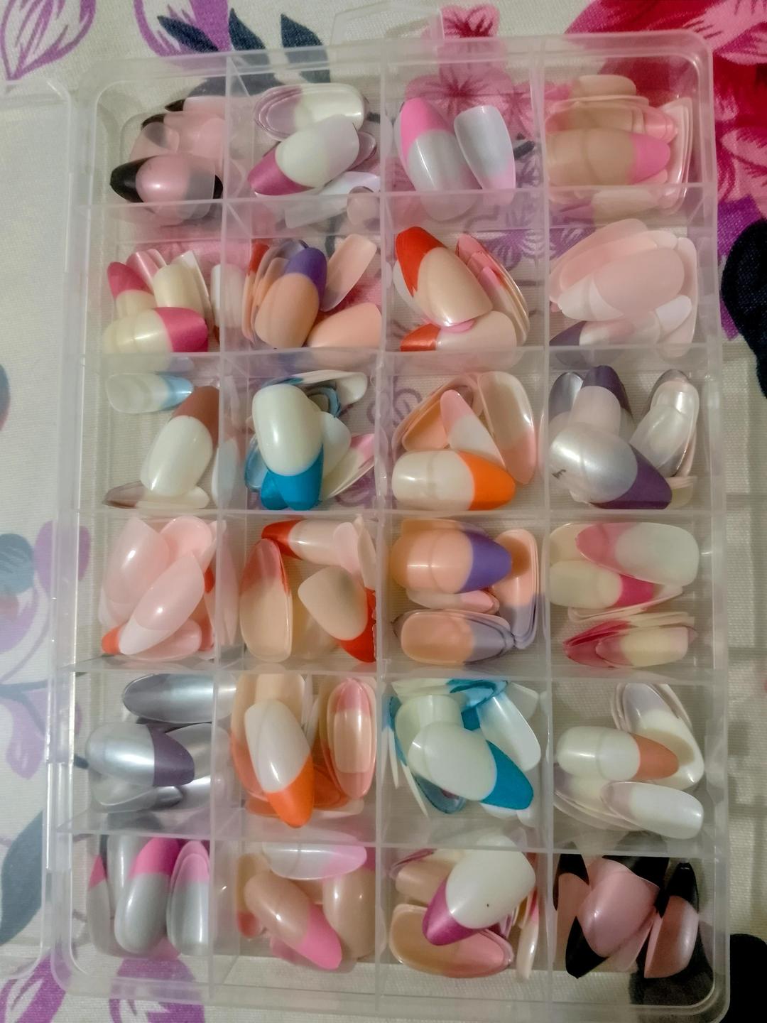 French Tip Fake Nails 288 Pcs – Reusable ABS Press On Nails for Professional Manicure